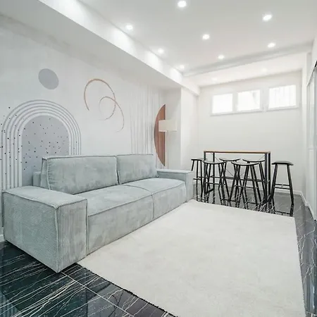 Flat Next To Mairie Des Lilas - Ii * Les Lilas